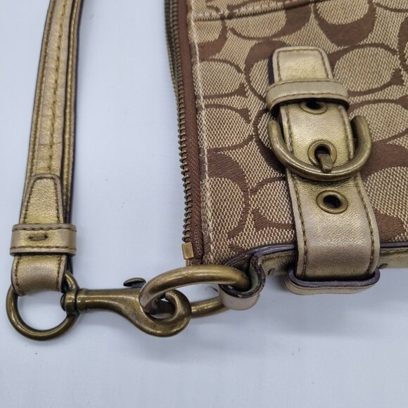 Vintage Coach Legacy Pouch Bag - Picture 13 of 14